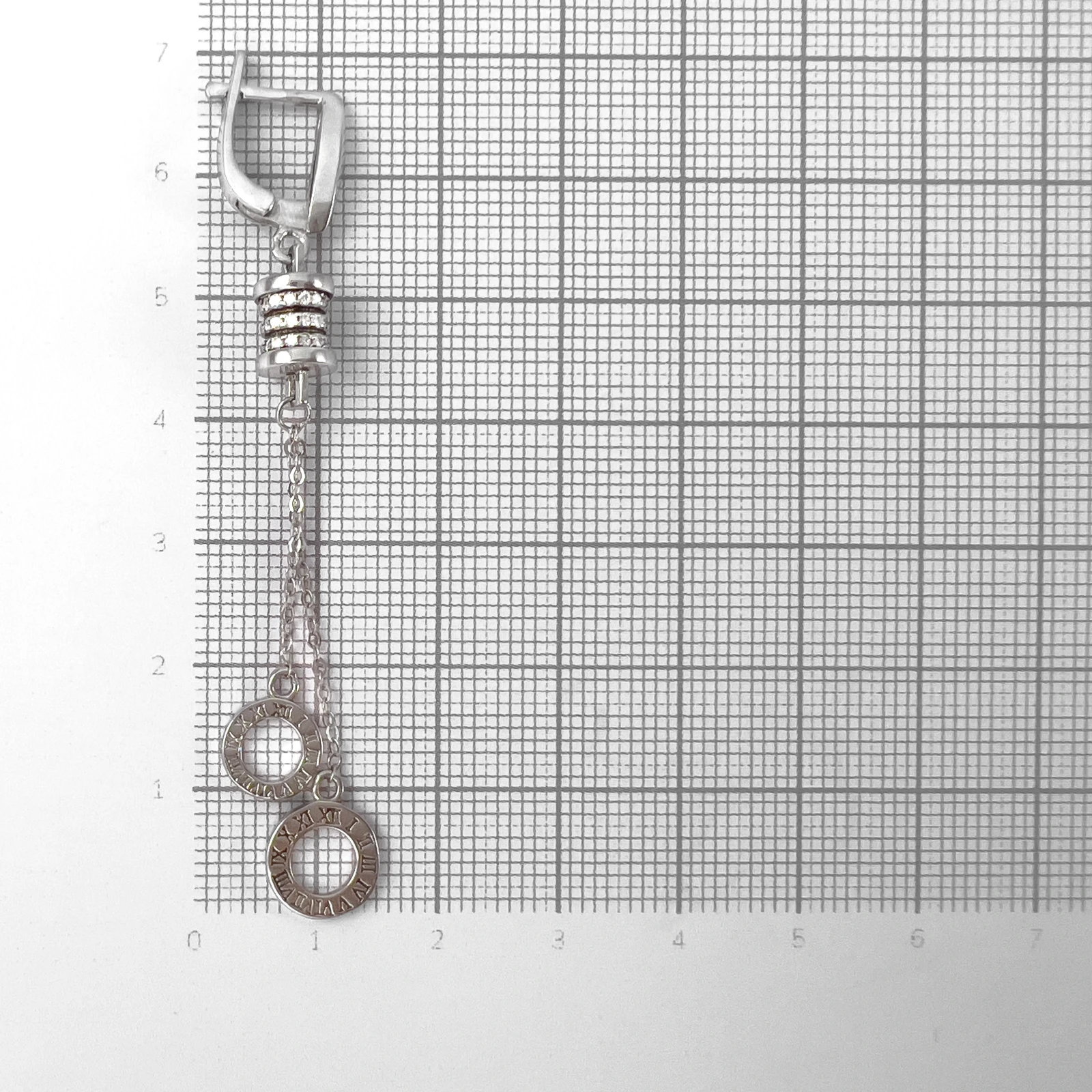 Серьги из серебра с цирконом