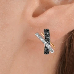 Серьги из золота с бриллиантами и сапфирами