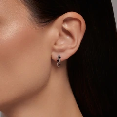 Серьги из красного золота с гранатами и фианитами