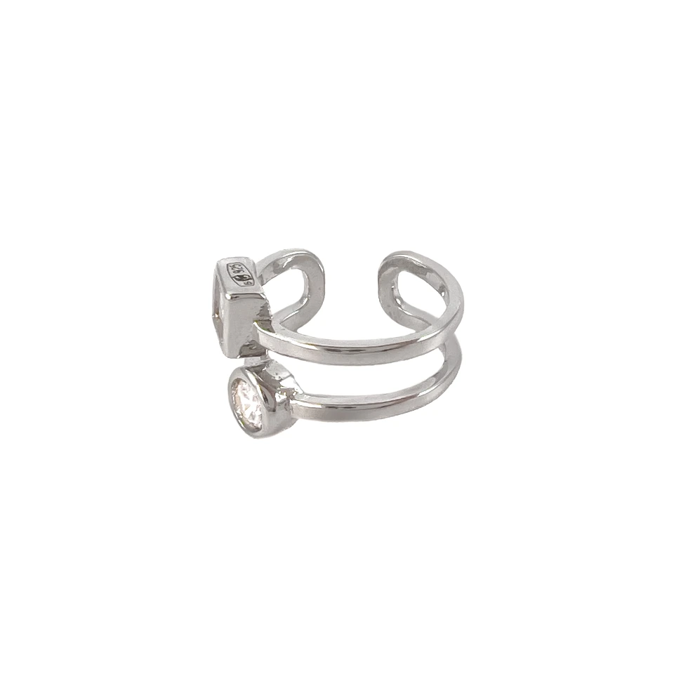 Серьга кафф из серебра с цирконом