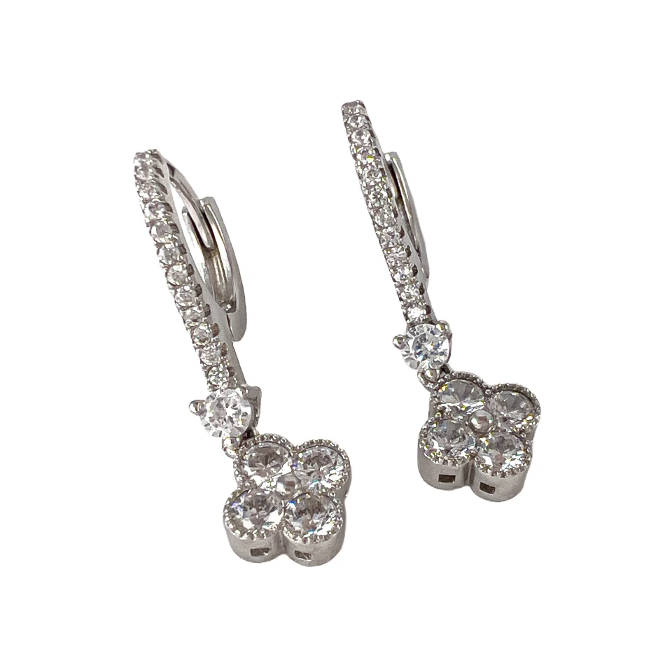 Серьги из серебра с фианитами