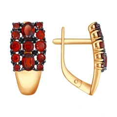 Серьги из красного золота с гранатами