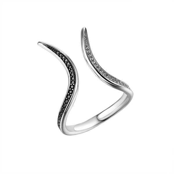 Кольцо из серебра с фианитами