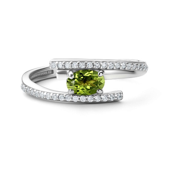 Кольцо из сереба с хризолитом и фианитами