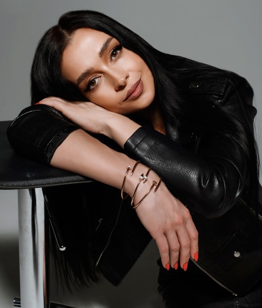 Браслет из красного золота с фианитами