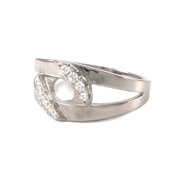 Кольцо из серебра с фианитами