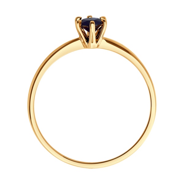 Кольцо из красного золота с корундом