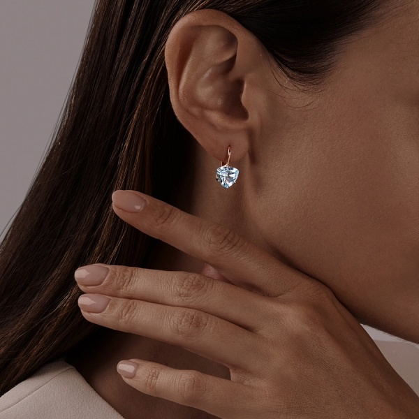 Серьги из красного золота с топазами