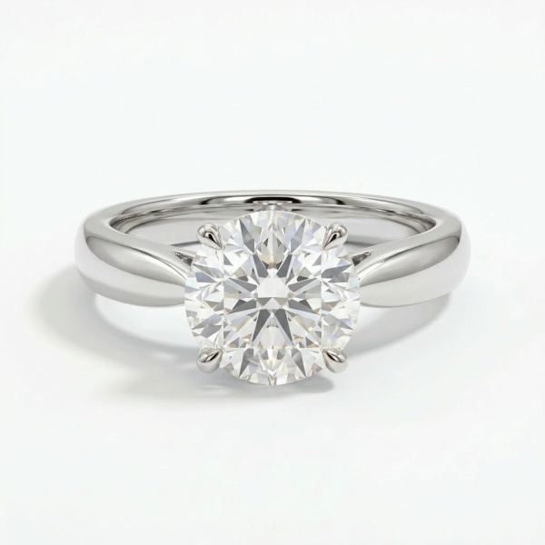 Кольцо из белого золота с бриллиантом