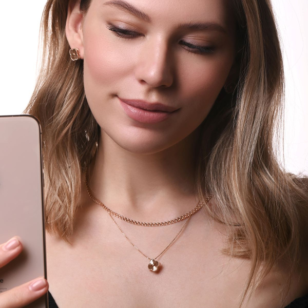 Подвеска из красного золота