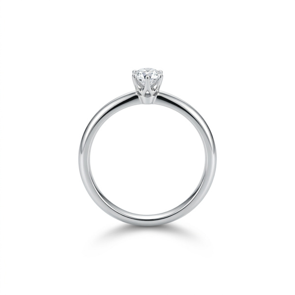 Кольцо из белого золота с бриллиантом