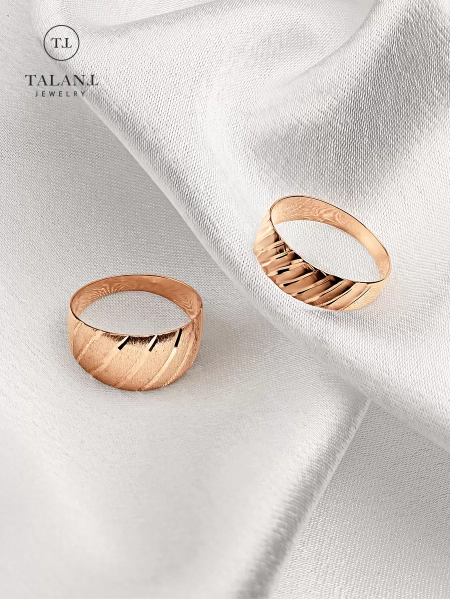 Кольцо из красного золота