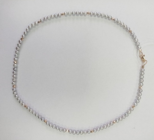 Бусы из красного золота с жемчугом