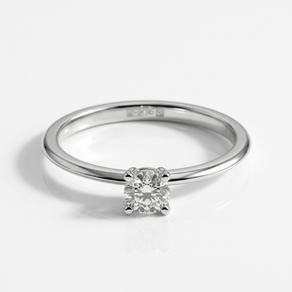 Кольцо из белого золота с бриллиантом