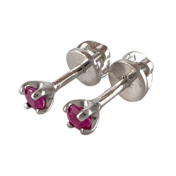 Серьги пусеты из серебра с корундами