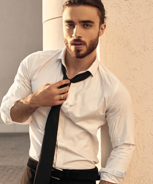 Обручальное кольцо из комбинированного золота