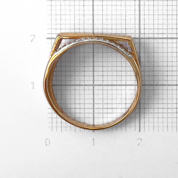 Кольцо из красного золота с фианитами