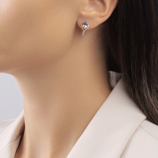 Серьги из красного золота с топазами и фианитами