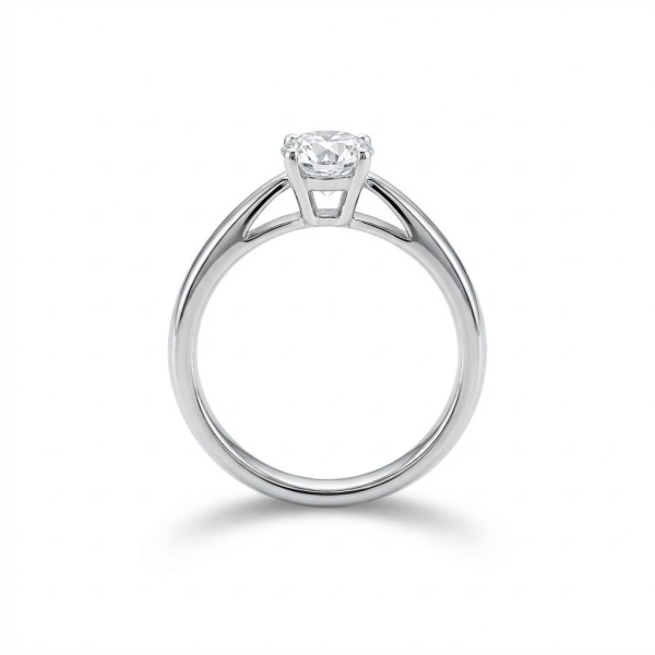 Кольцо из белого золота с бриллиантом