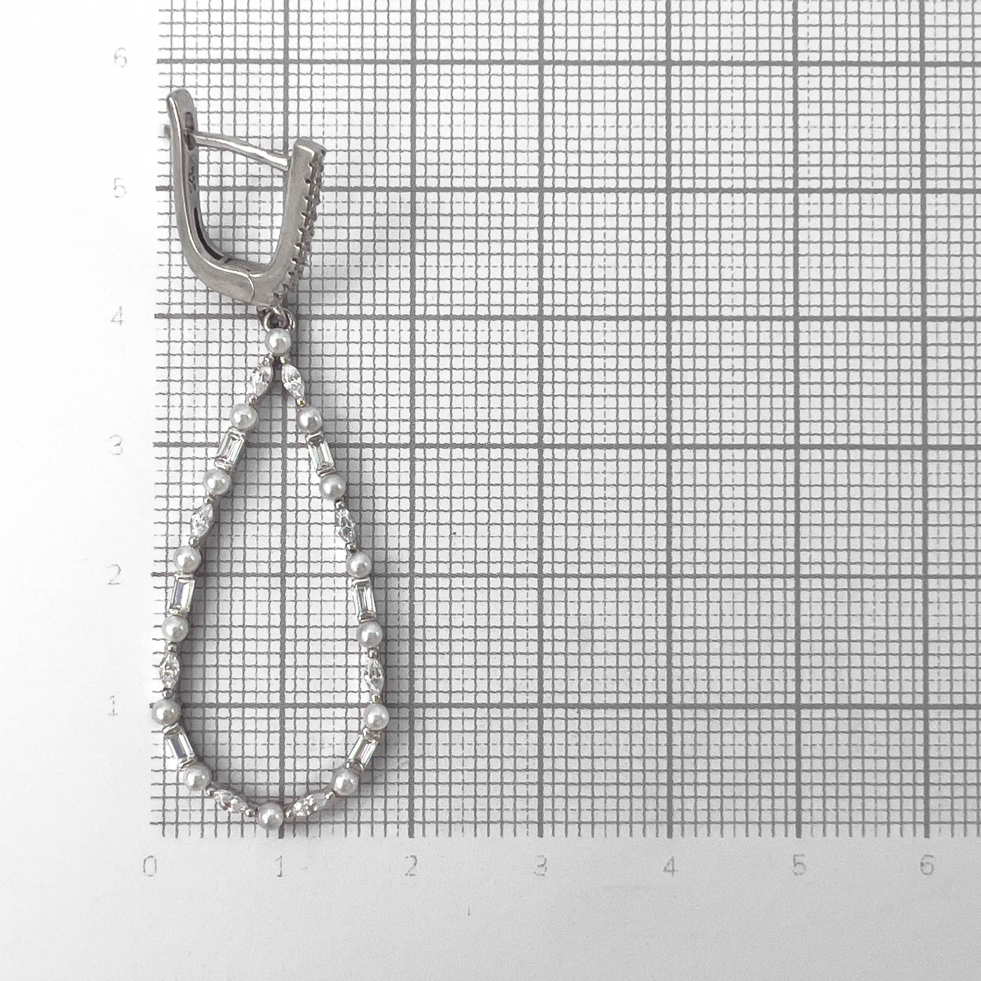 Серьги из серебра с цирконом и жемчугом