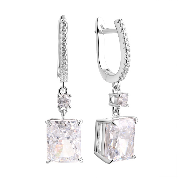Серьги из серебра с фианитами