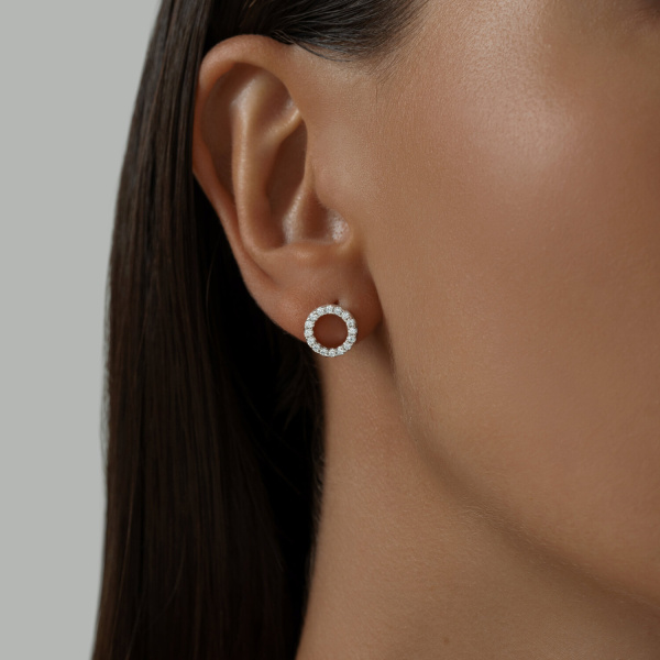 Серьги пусеты из серебра с фианитами