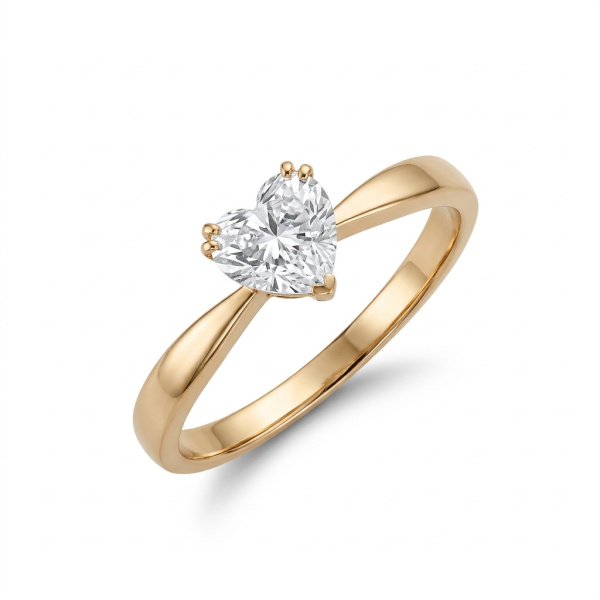 Кольцо из красного золота с бриллиантом