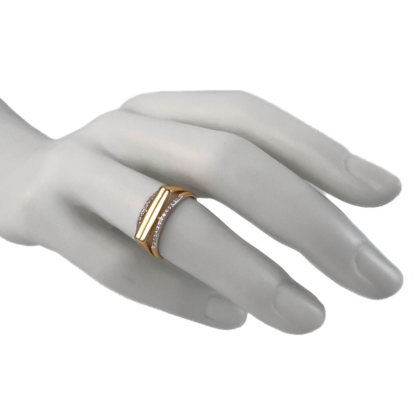 Кольцо из красного золота с фианитами