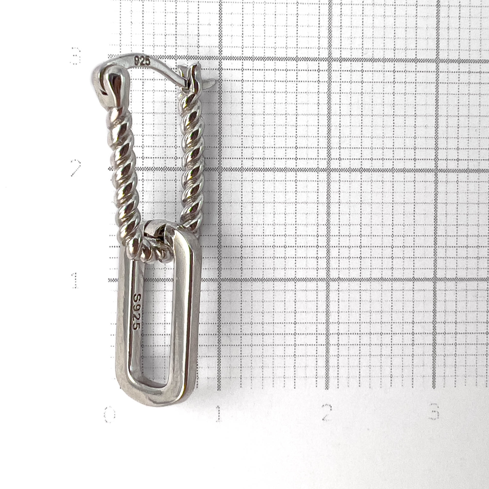 Серьги из серебра