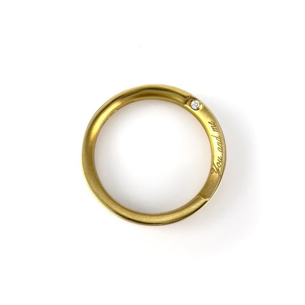 Кольцо из желтого золота с бриллиантом
