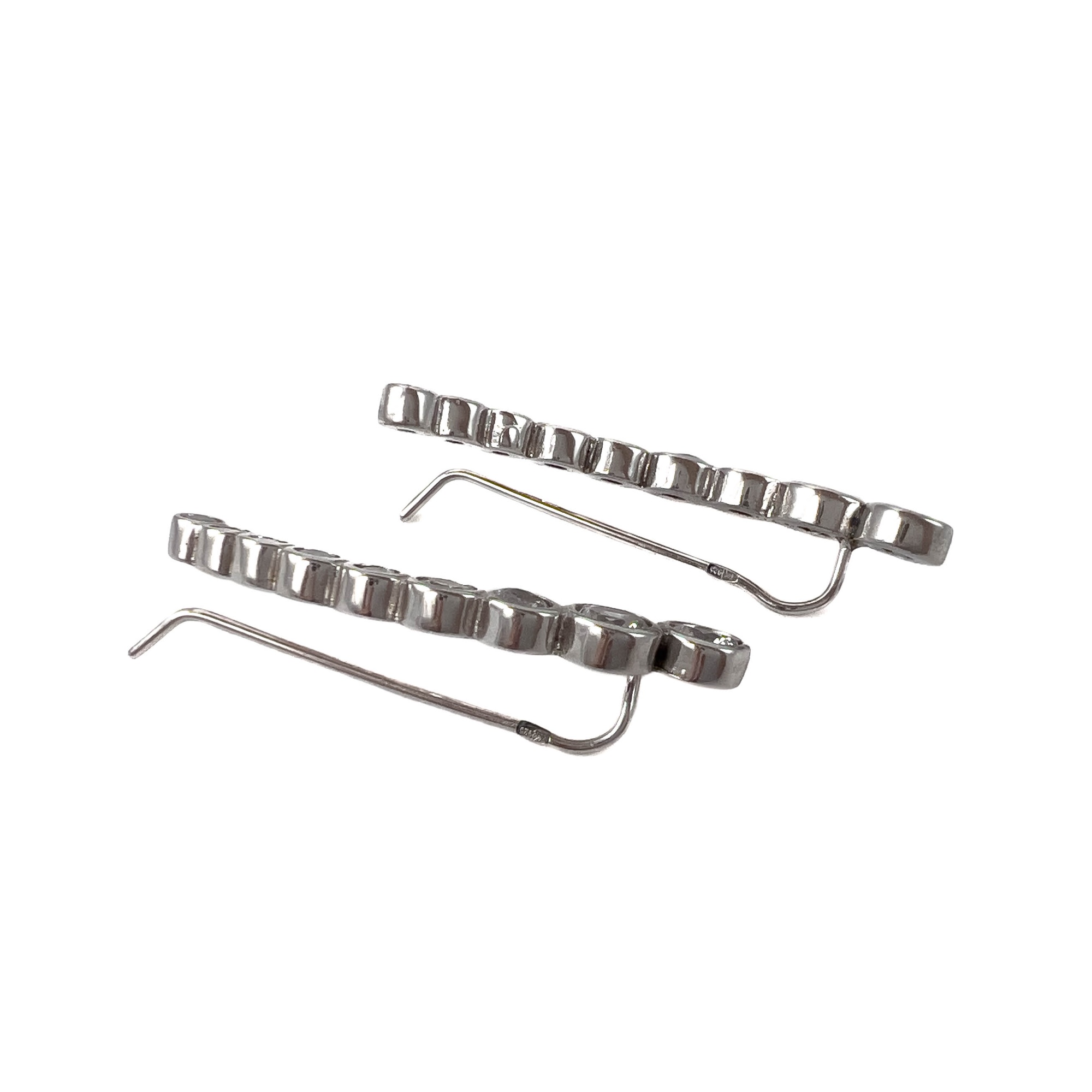 Серьги из серебра с фианитами