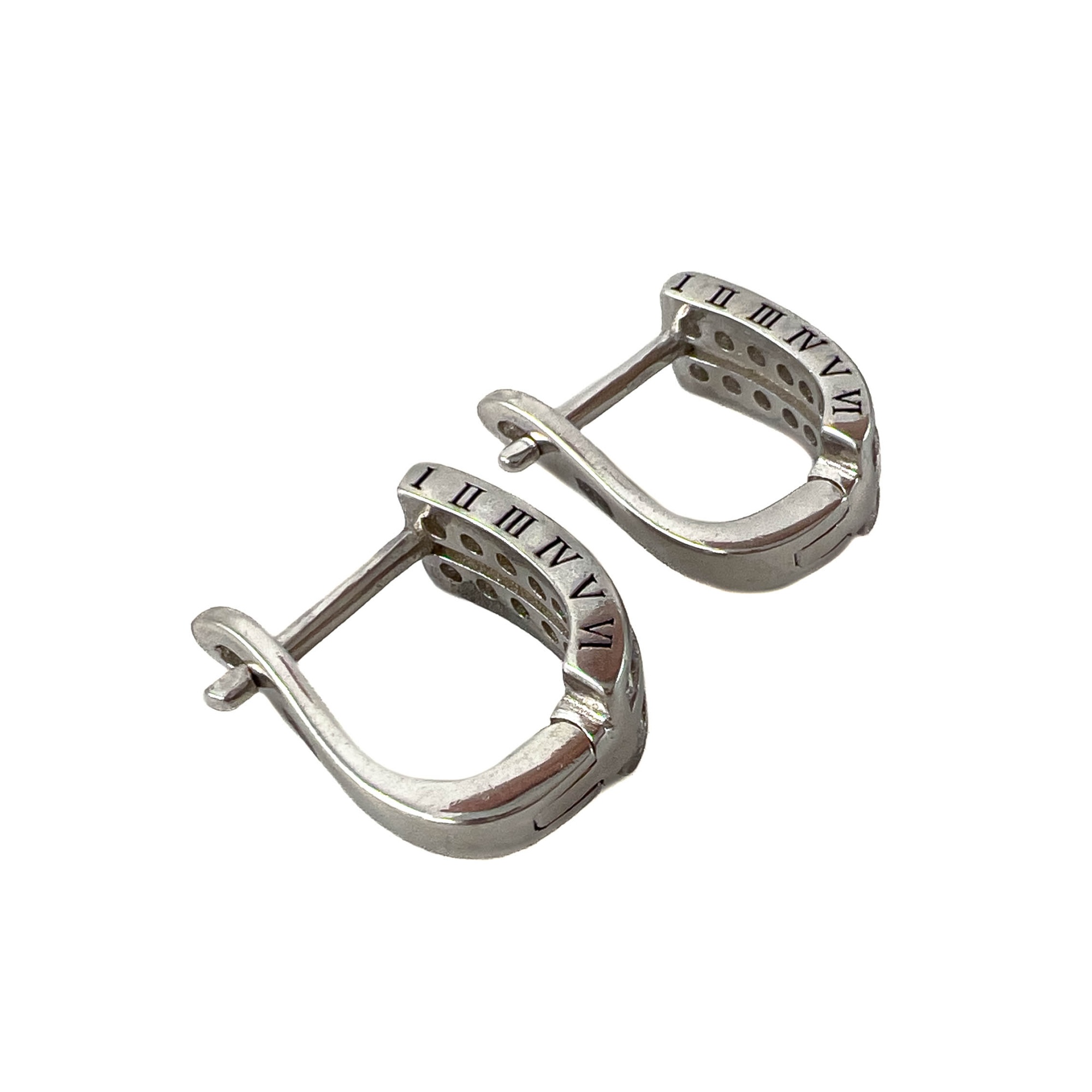 Серьги из серебра с фианитами