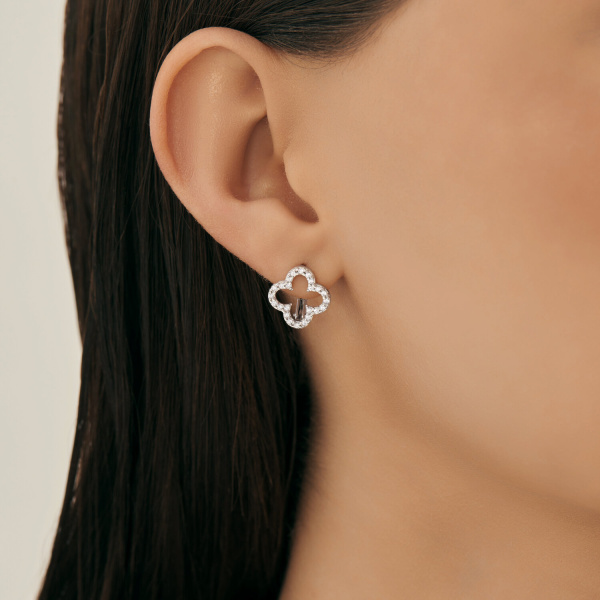 Серьги из серебра с фианитами