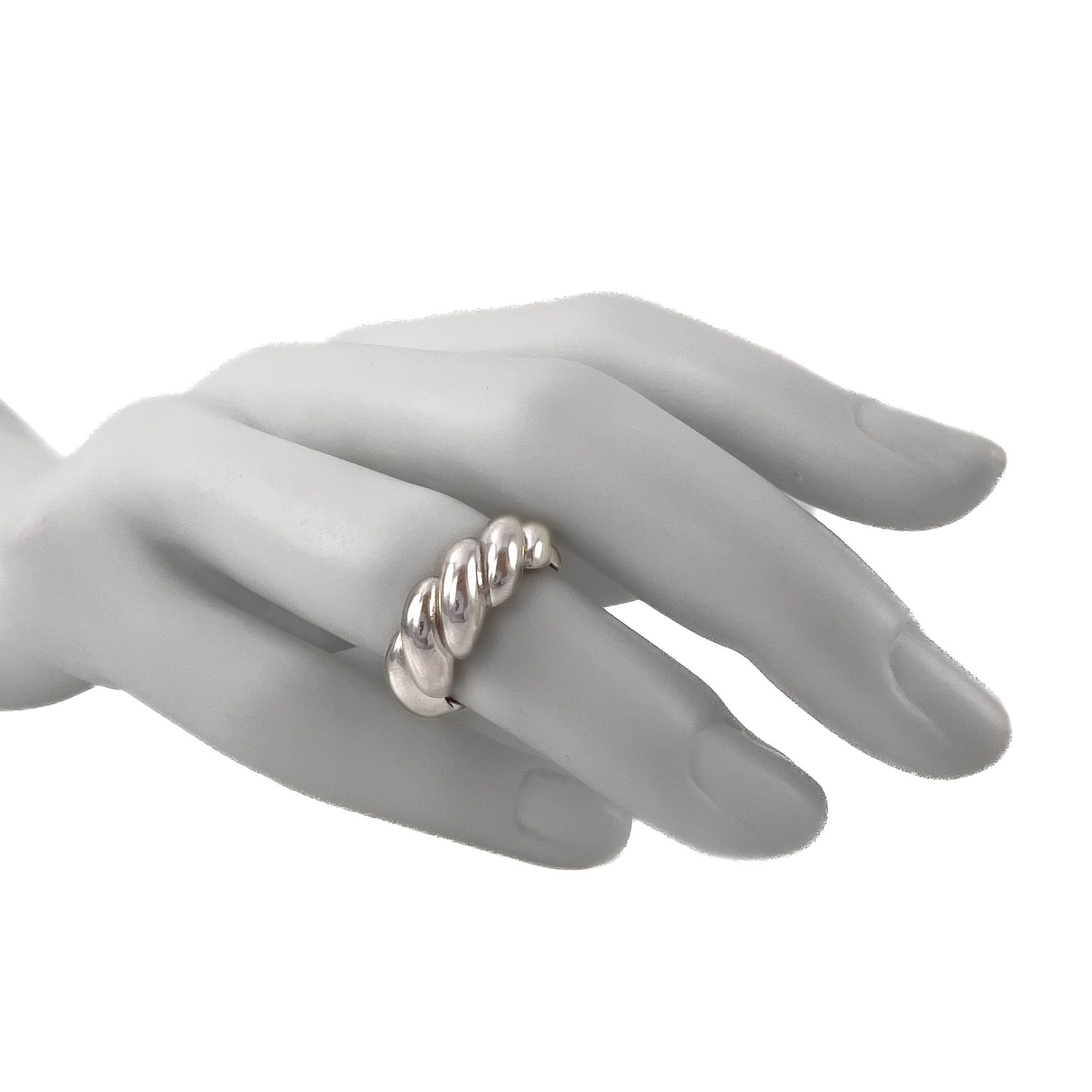 Кольцо из серебра