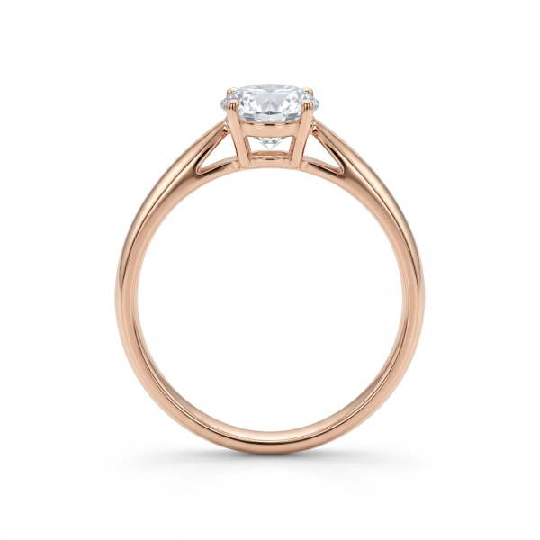 Кольцо из красного золота с бриллиантом