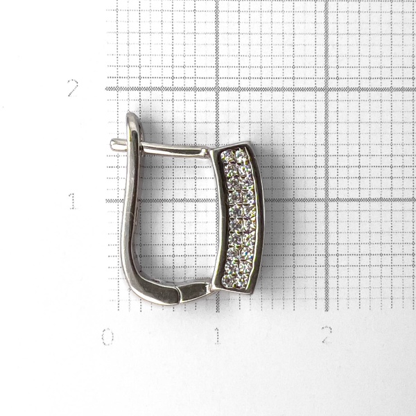 Серьги из серебра с цирконами