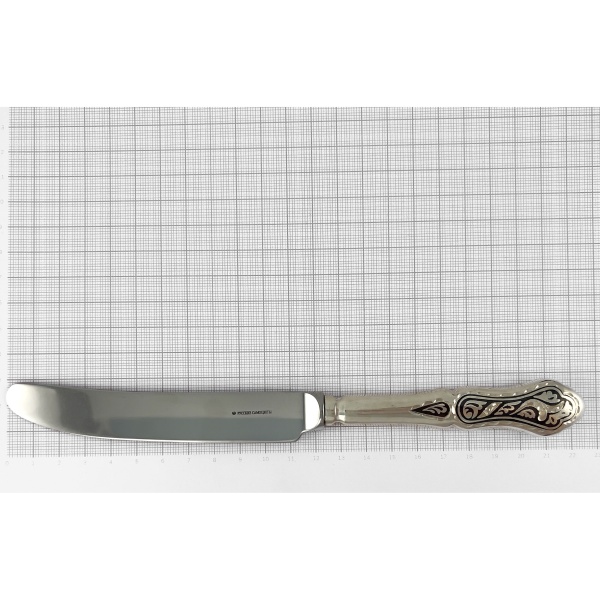 Нож из серебра