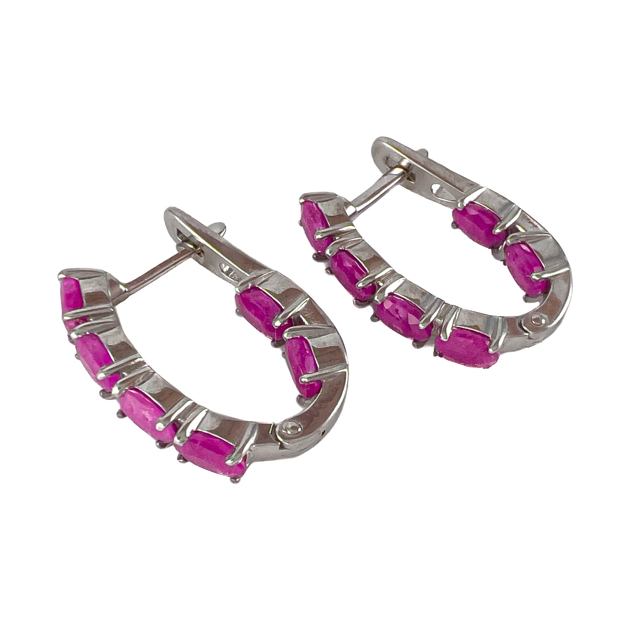 Серьги из серебра с рубином