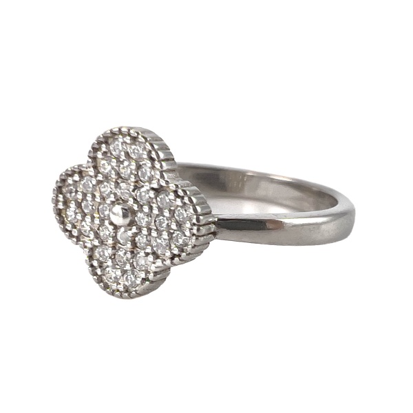 Кольцо из серебра с фианитами