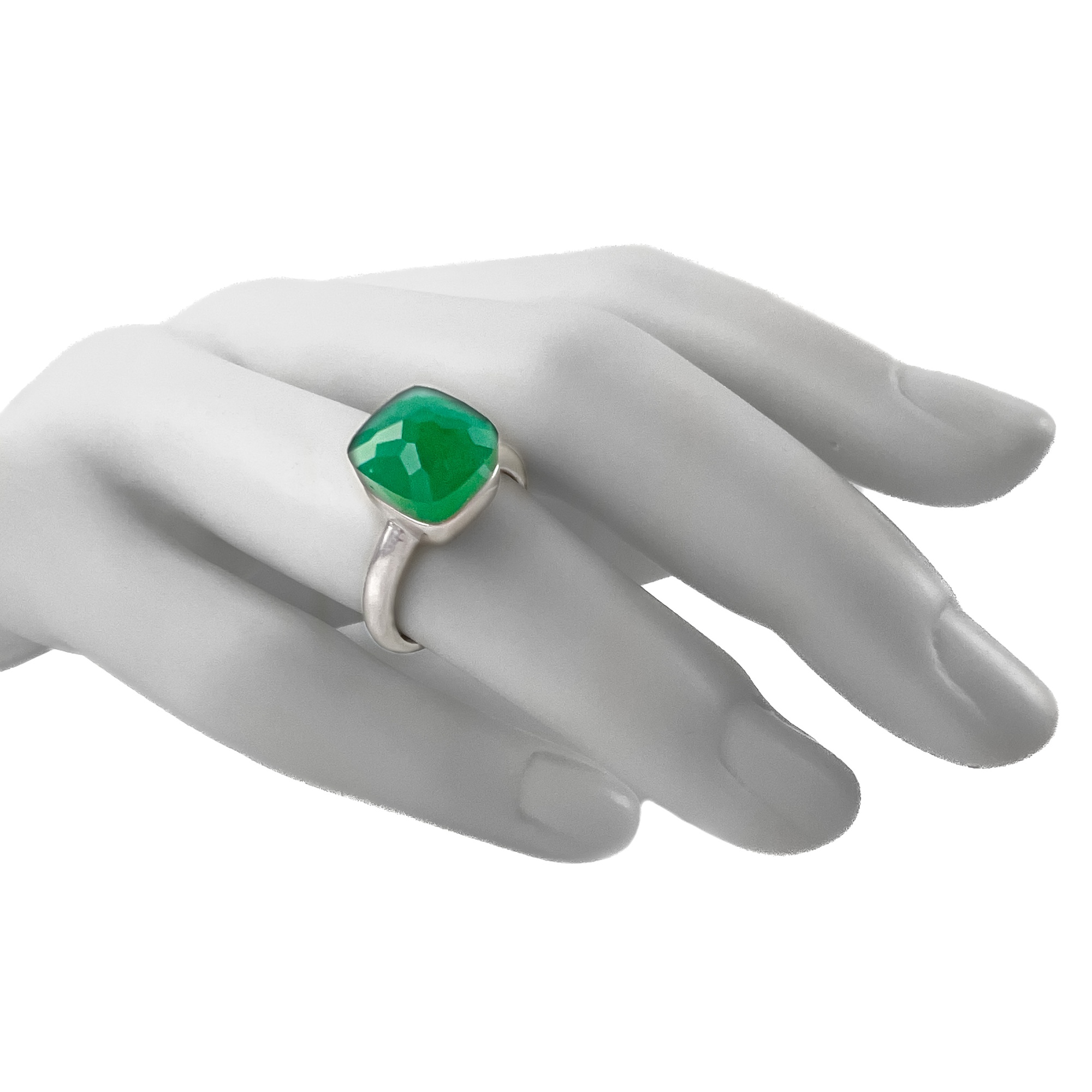 Кольцо из серебра с кварцем