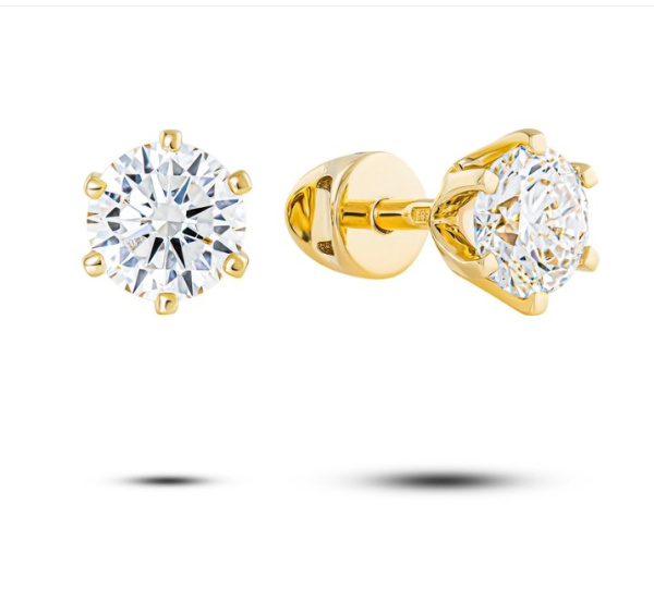 Серьги пусеты из желтого золота с бриллиантами