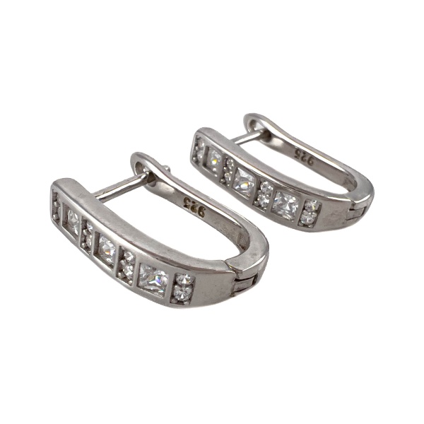 Серьги из серебра с фианитами