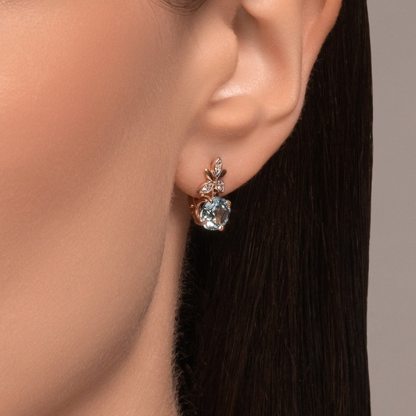 Серьги из красного золота с топазами и фианитами