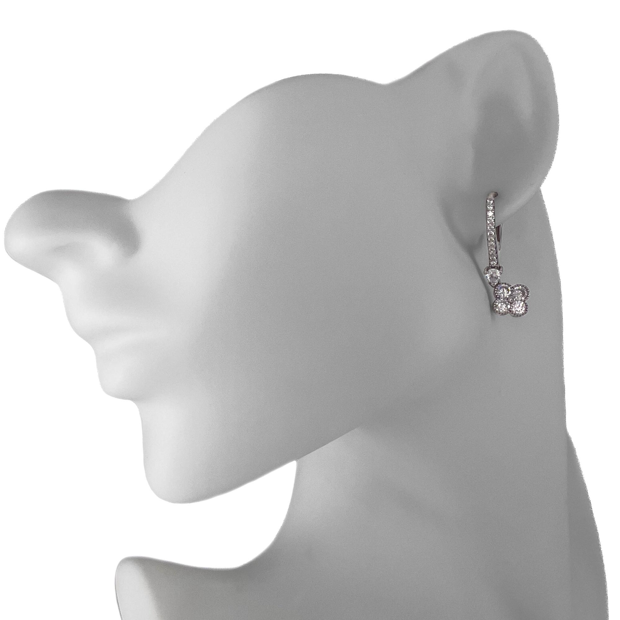 Серьги из серебра с цирконами