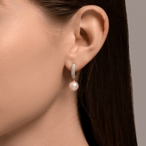 Серьги из красного золота с жемчугом и фианитами