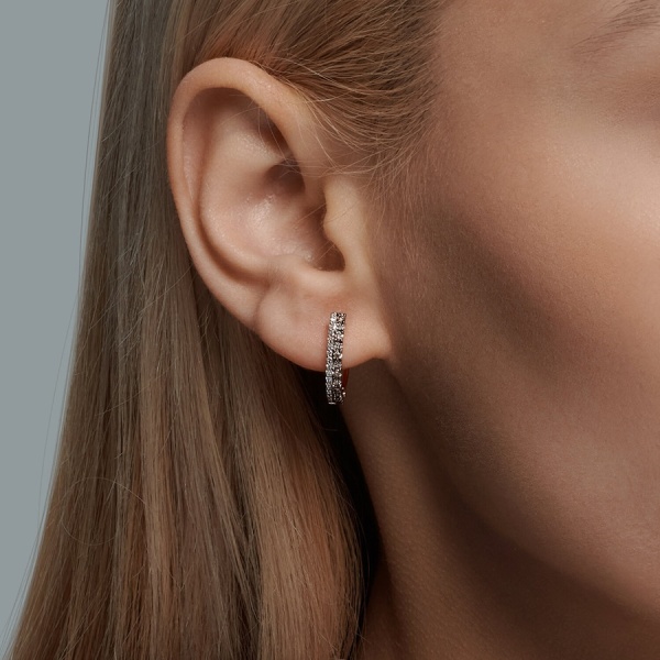 Серьги из красного золота с бриллиантами