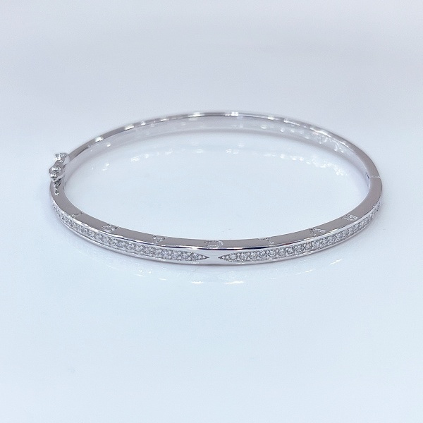 Браслет из серебра с фианитами