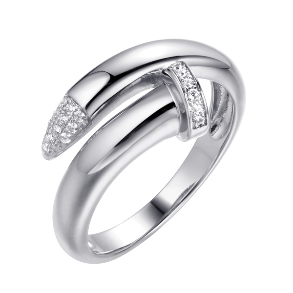 Кольцо из серебра с фианитами