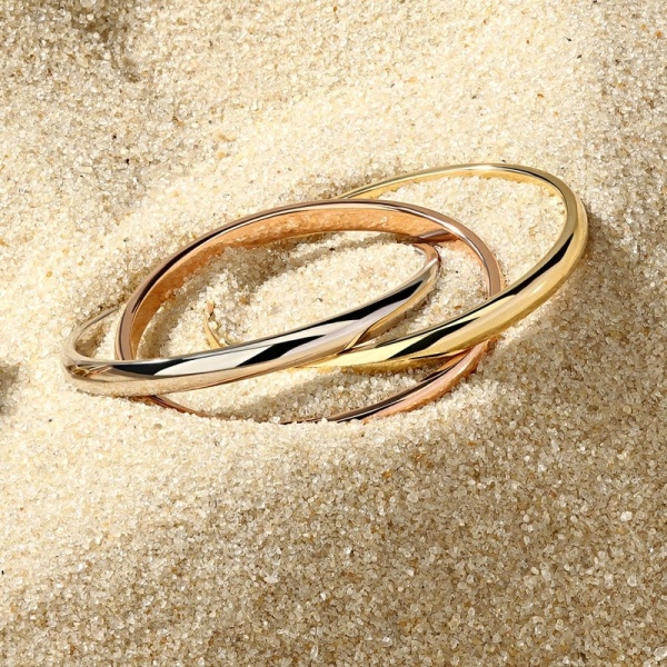Обручальное кольцо из комбинированного золота