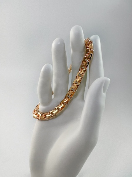 Браслет из красного золота, плетение «Бисмарк»